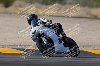 media/Dec-17-2022-SoCal Trackdays (Sat) [[224abd9271]]/Turn 7 Set 1 (1125am)/